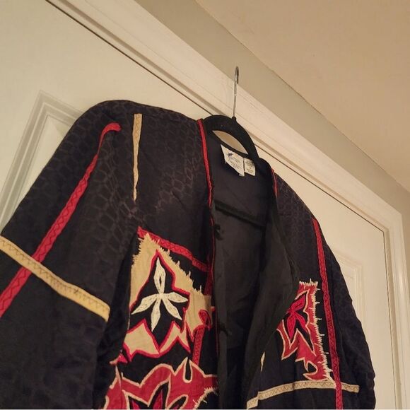 Earth Sea and Sky Vintage black and red jacket M - Picture 2 of 5